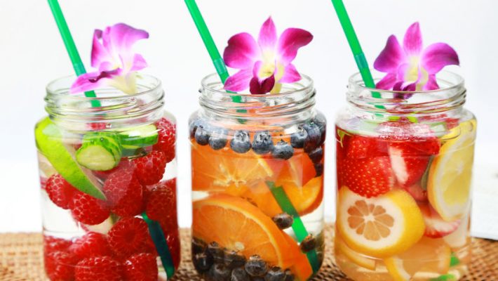 Fruitwater recepten | Zomerse drank zonder suiker! + Tips