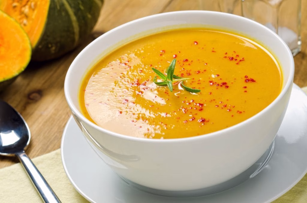 Pompoen zoete aardappelsoep - Een heerlijke en gezonde herfstsoep