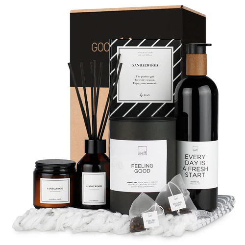 10x wellnessboxen voor Valentijnsdag voor rust en aandacht - Wellnessbox Time to chill theepakket